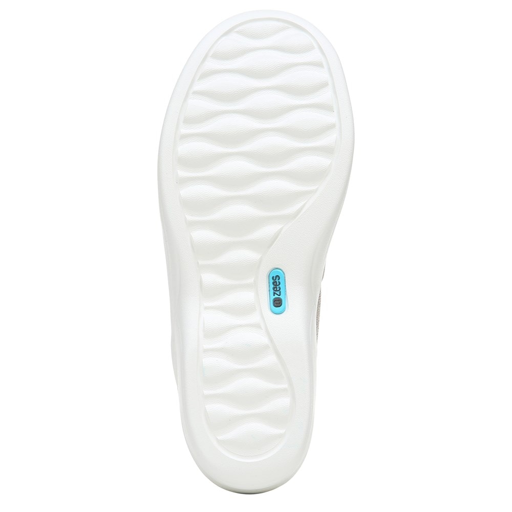 Bzees Niche III Slip On - Sandnet Beige Fabric Bzees Niche III Slip On - Sandnet Beige Fabric