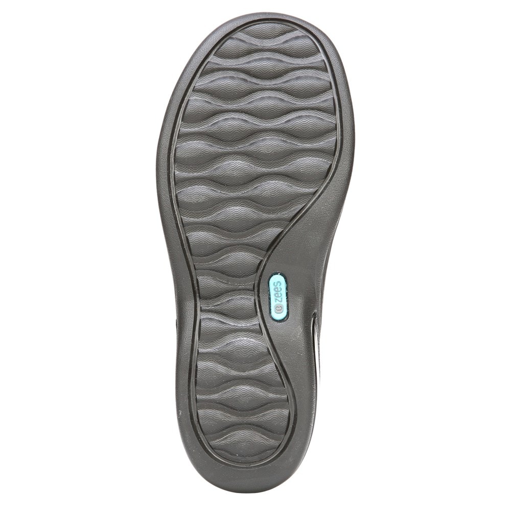 Bzees Niche Slip On - Black Mesh Fabric